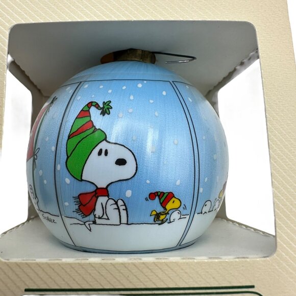 Hallmark Keepsake Ornament  Peanuts Snoopy Merry Christmas 1984 Collectible - Picture 9 of 10